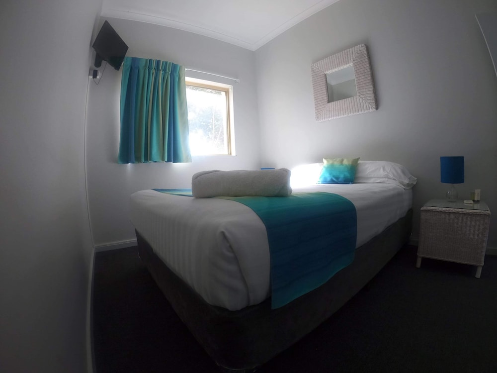 Center Break beach stay