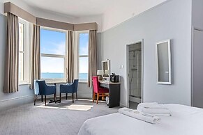 Exmouth Beach Hotel