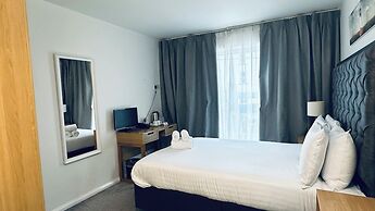 Exmouth Beach Hotel