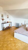 DG Rechts 40m 2-Zimmer Wohnung