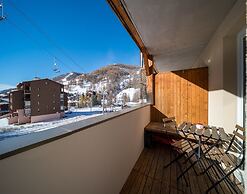 Apartment in Allos With Mountain Views