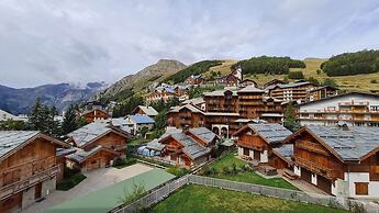 Alpine Comfort Ski Slopes