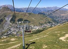 Alpine Comfort Ski Slopes