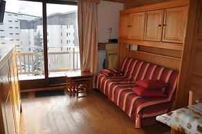 Cozy Ski Base Apartment