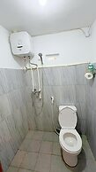 Djuragan Kamar Halona
