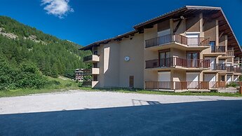 Studio in France With Mountain Views