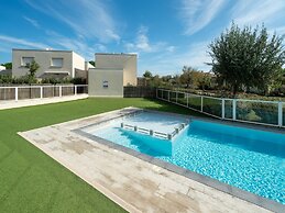 Elegant Villa in Valras-plage