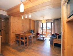 Apartment With Terrace & Parking