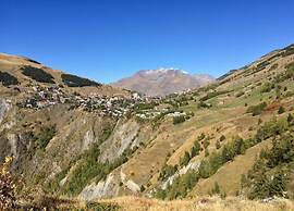 Mountain View Apartment