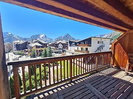 Mountain View Apartment