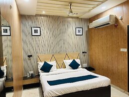 Hotel Aalishan