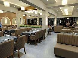 HOTEL CAPITAL