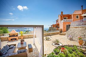 Loris Residence in Ionian Islands