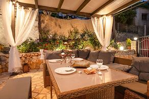 Loris Residence in Ionian Islands