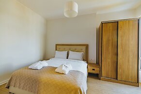 Komunna Luxe