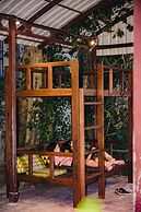 River Nest Hostel