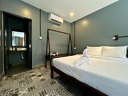 River Nest Hostel