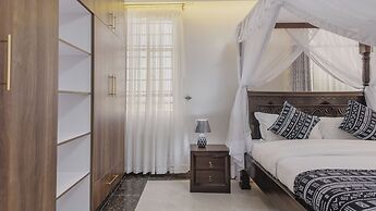 Skyhut Boutique House