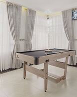 Skyhut Boutique House