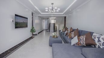 Skyhut Boutique House