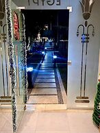 Giza palace hotel pyramids view