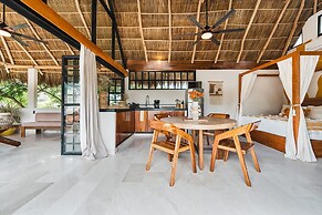 Casa Latino