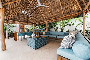 Casa Latino