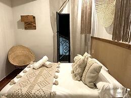 HOTEL ALEIA. Centro