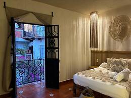 HOTEL ALEIA. Centro