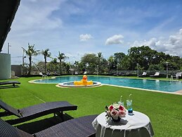 First Pacific Cirrus - Pattaya