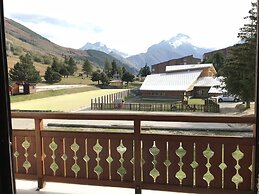 Alpine Ease With Modern Touches