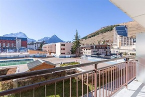 Charming Stay With Balcony
