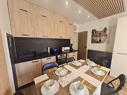 Central Apartment With Balcony