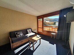 Ski-in Convenience With Comfort