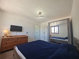 Apartment With Full Amenities