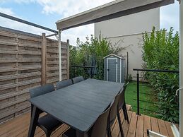 Cozy Retreat Near Serignan