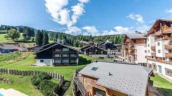 Apartment in Morillon Near Ski Resort