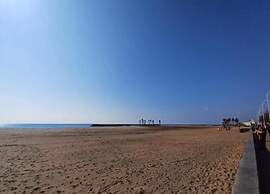 Apartment in Valras Plage With Parking