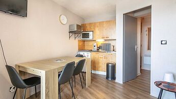 Mountain Views & Slope Access