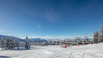 Apartment in Chamrousse With Mountain Views