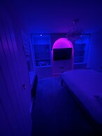 Rushden Retreat on Wellingborough Road