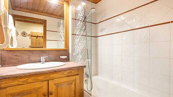 Stylish Apartment Near Slopes