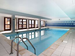 Apartment in Orcieres With Heated Pool