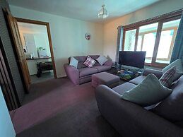 Woodlands Cottage Cottage Sleeps 5