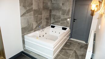 Lizbonia Suite Otel