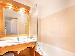Serene Alpine Stay for 6 Guests