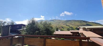 Alpine Stay Near Ski Slopes