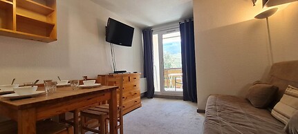 Alpine Stay Near Ski Slopes