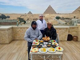 Giza Pyramids Boutique