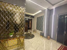 Giza Pyramids Boutique